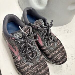 Brooks Ghost 10 Women's Running Shoes - Pink and Gray